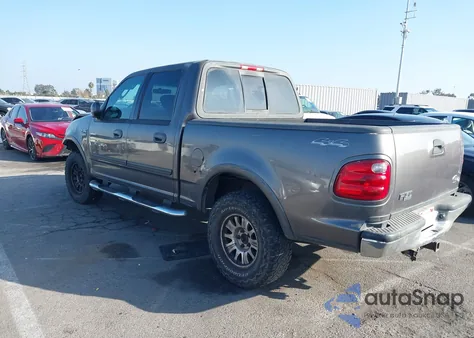 2003 Ford F-150 Lariat/Xlt from USA, damaged, VIN 1FTRW08L73KC81064